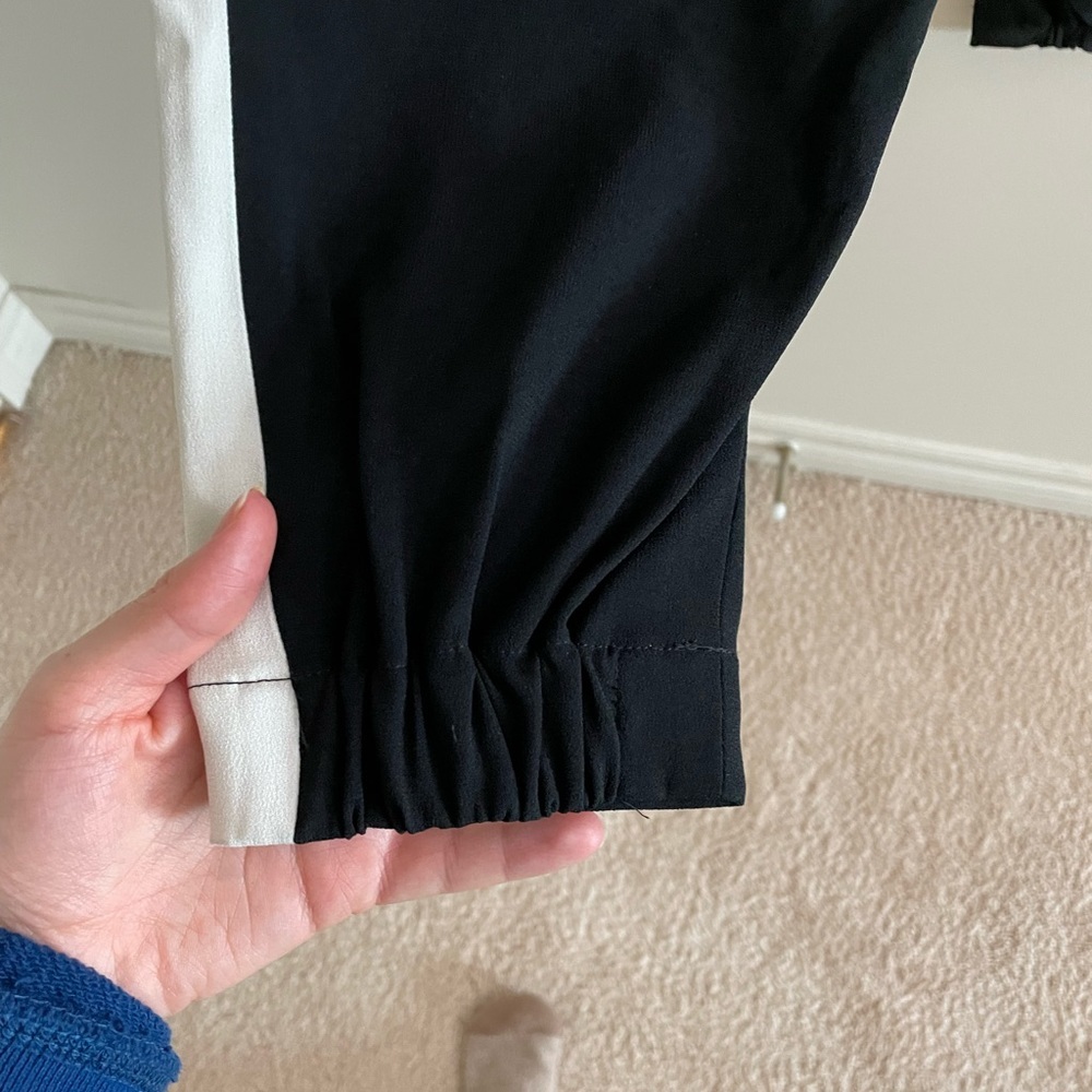 Aritzia Babaton Dexter Pants Black With White Stripe Size XS - Picture 3 of 8